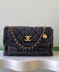 Not for sale: Chanel Washed Denim Flapbag Black