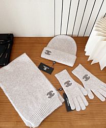 Not for sale: Chanel Knitted Suit Cream