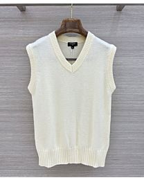 Chanel Women's Ribbed-Neck Knit Vest Cream