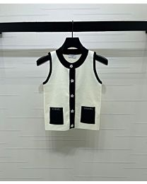 Chanel Women's Star-Button Knit Vest Cream