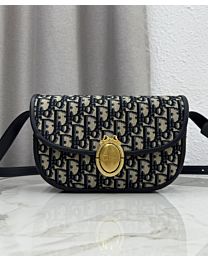 Christian Dior Medaillon Small Flap Bag With Chain Strap M3921 Dark Blue 2