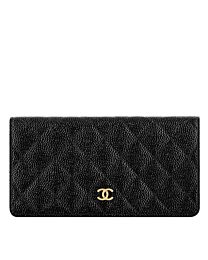 Chanel Quilted Bi-fold Wallet in Caviar Black